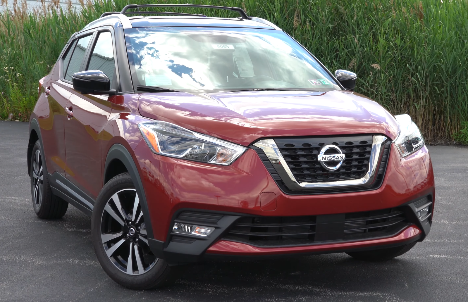 nissan kicks csd price